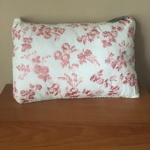 Laura Ashley Pillow Set of 2 - New